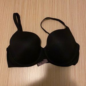Black Victoria Secret Full Coverage Bra- 34DDD